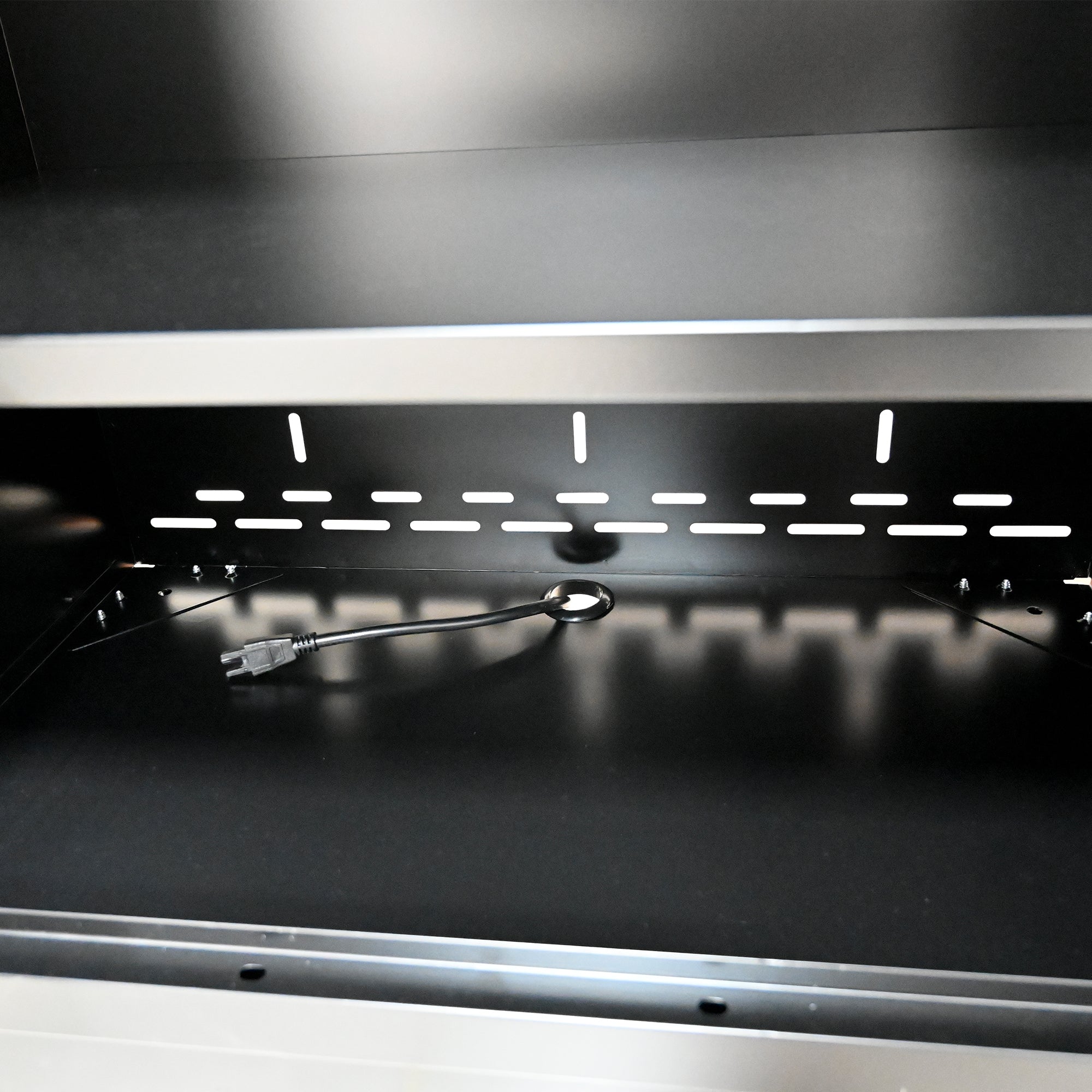 Set de meubles de garage Artman 5 pièces – Noir & rouge – Armoires murales et sur pied avec plan de travail et serrures - CD-3000LWB